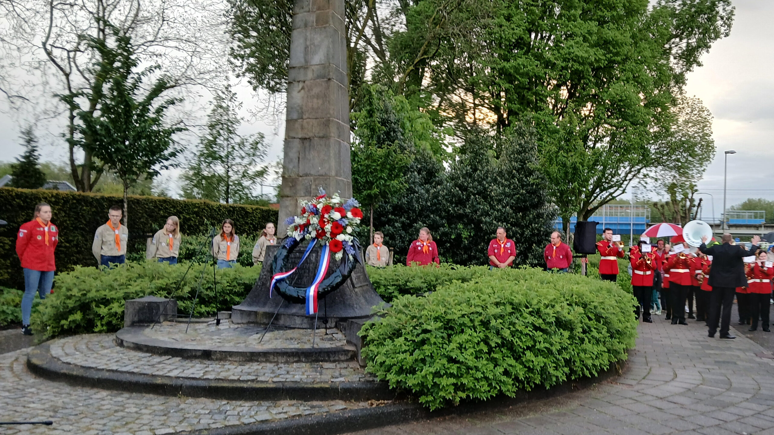 Burgemeester Zuidplas ontvangt buitenlandse delegatie bij herdenken en vieren